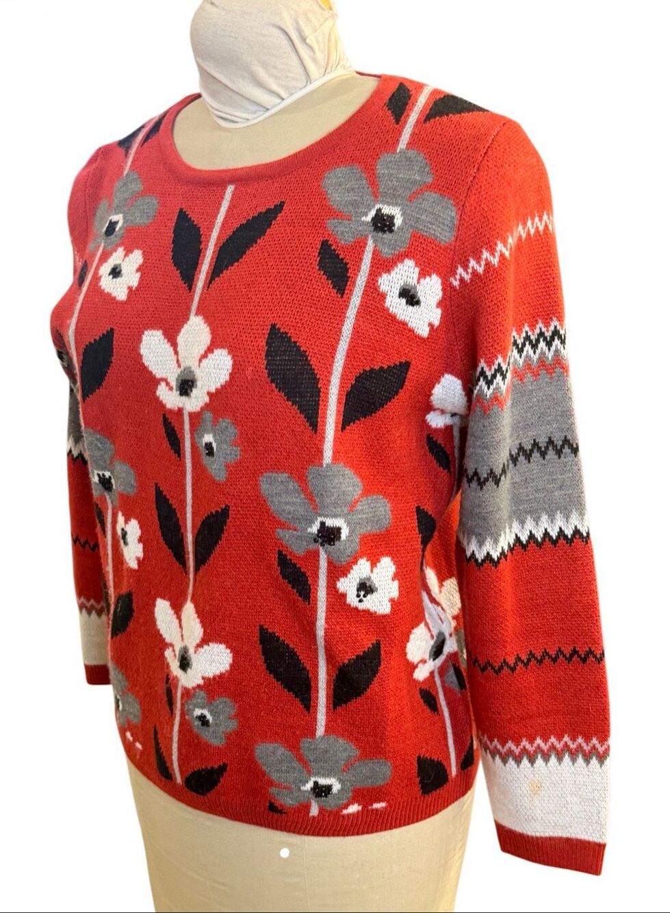 Alfred Dunner Flower Zig Zag Crewneck Sweater Sz. PL Weekend Fun